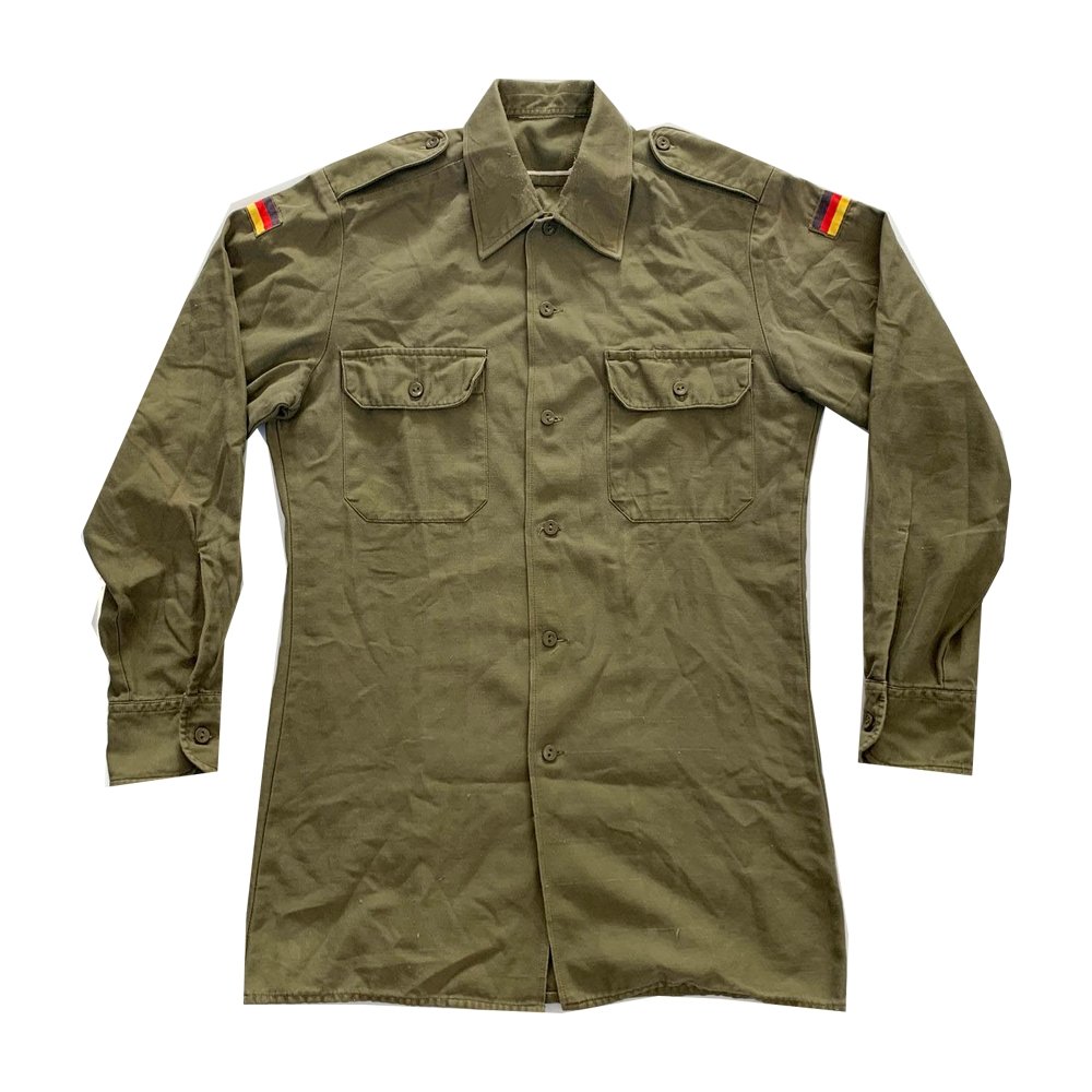 VINTAGE Military Mix Kilosale - Italian Vintage Wholesale